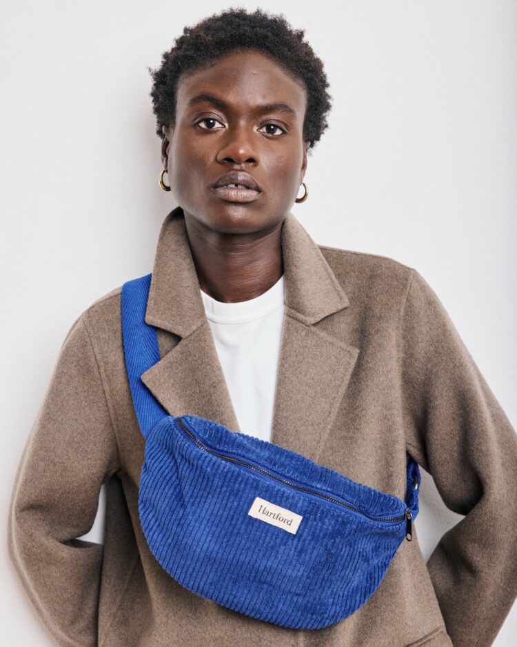 Banane Etna en velours saphir Hartford – Image 2